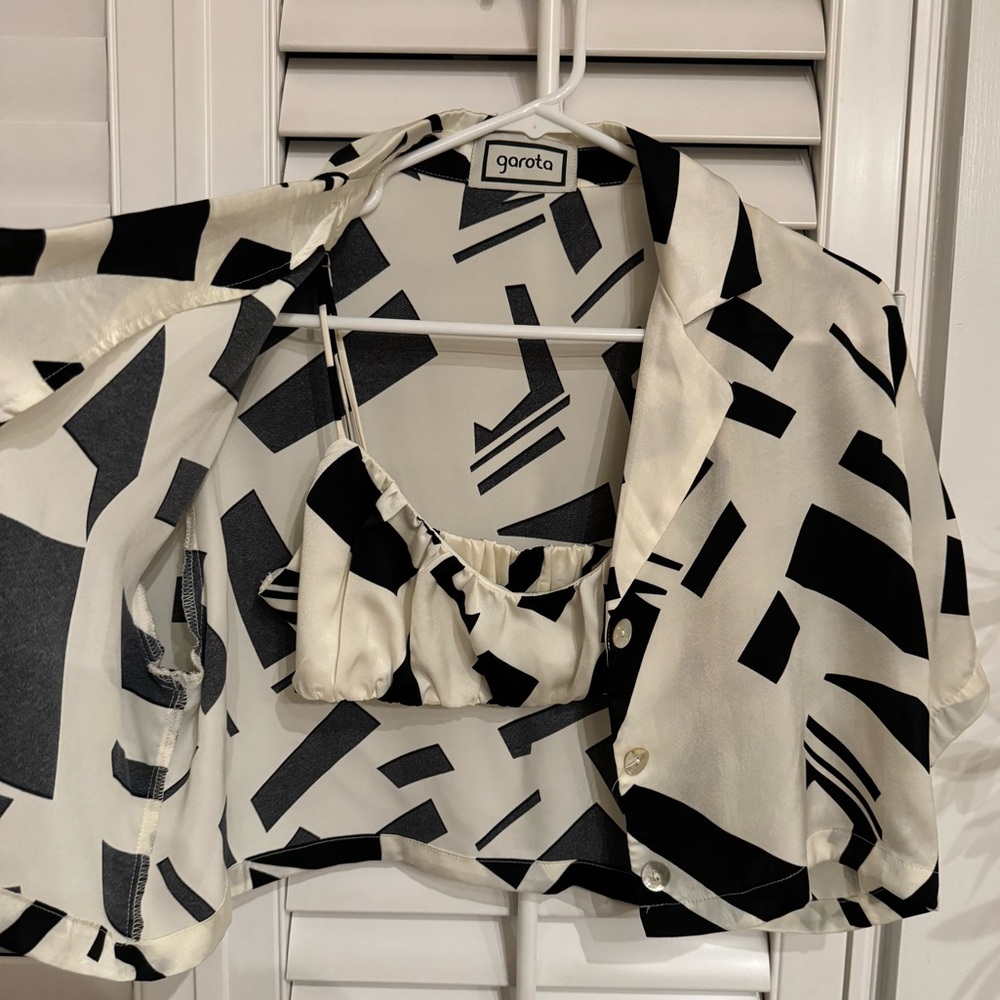 Matching Set - Patterned Crop Button Down With Br… - image 6